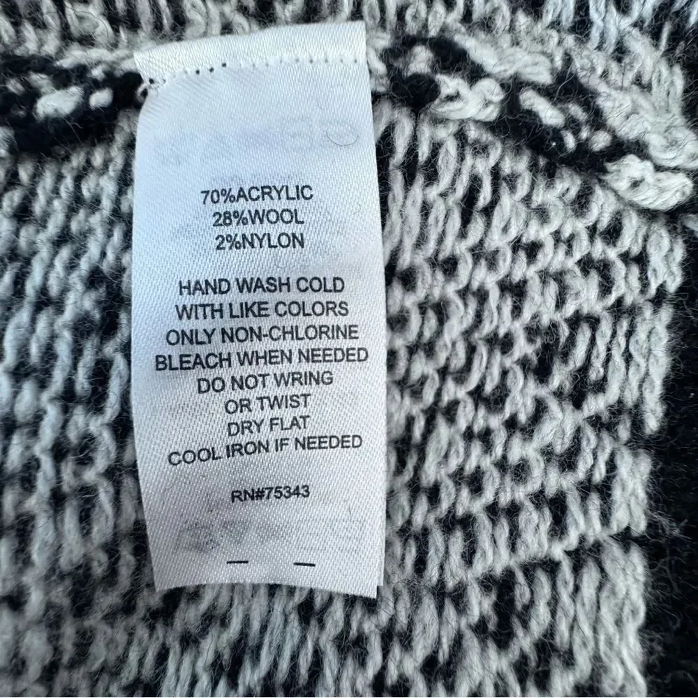 Ellen Tracy Turtleneck Sweater Black White Chevron SZ XL